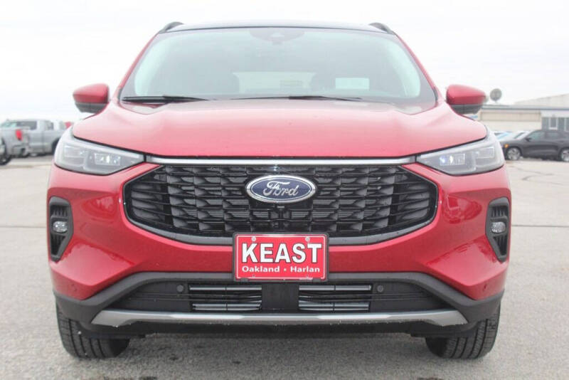 2025 Ford Escape Platinum