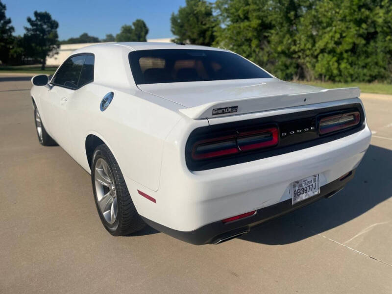 2019 Dodge Challenger SXT