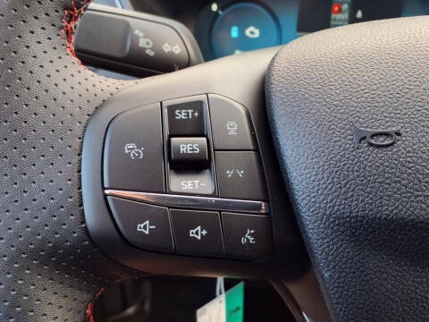 2026 Ford Escape Hybrid ST-Line Select