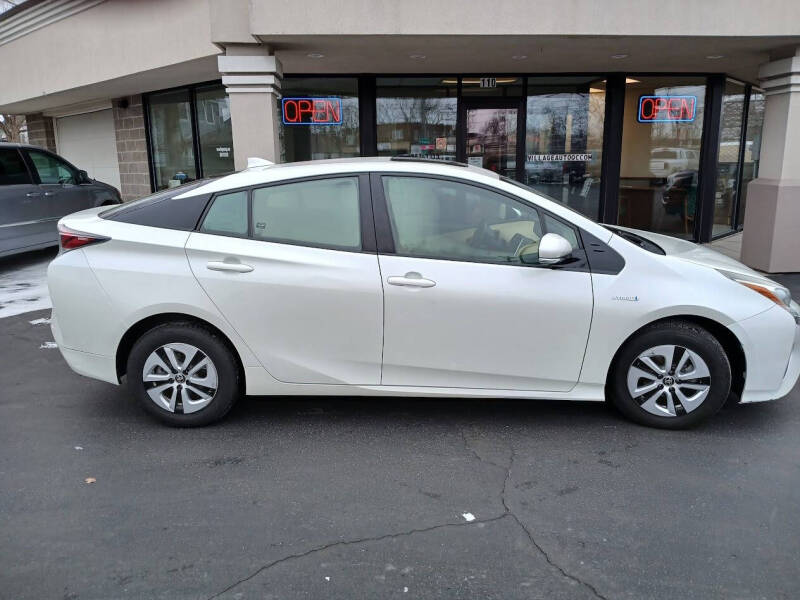 2016 Toyota Prius Two Eco