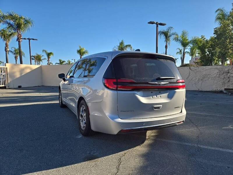 2024 Chrysler Pacifica Limited