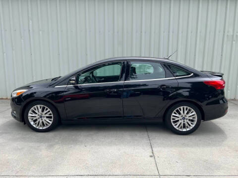 2017 Ford Focus Titanium