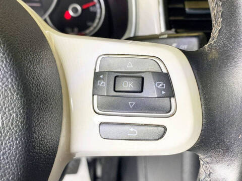 2013 Volkswagen Beetle