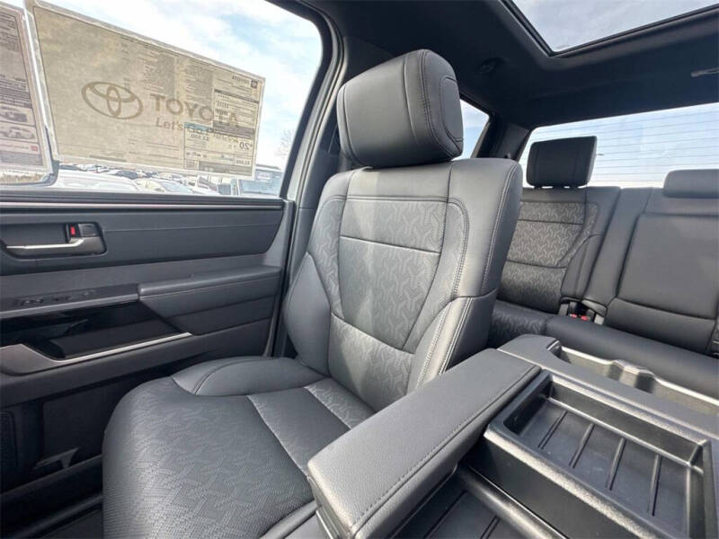 2025 Toyota Tundra Limited HV