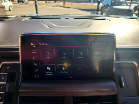 2023 GMC Yukon XL SLT