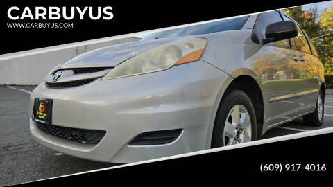 2006 Toyota Sienna LE 8 Passenger