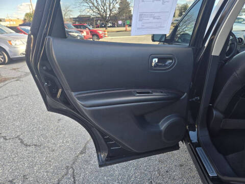 2012 Nissan Rogue SV w/SL Package