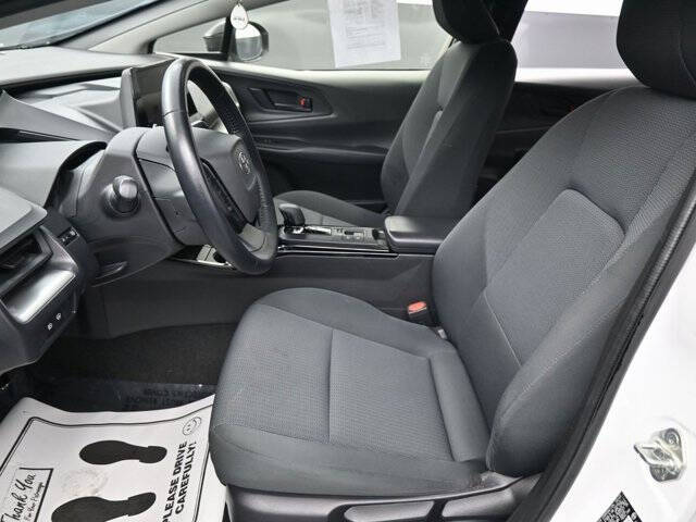 2023 Toyota Prius LE