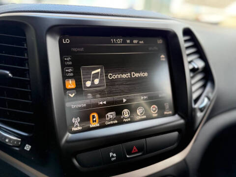 2017 Jeep Cherokee 75th Anniversary