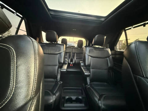 2020 Ford Explorer ST
