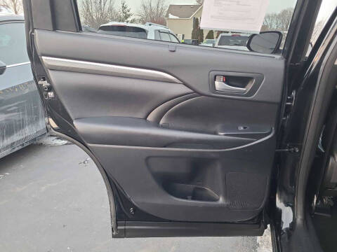 2018 Toyota Highlander SE