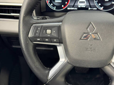 2022 Mitsubishi Outlander SEL