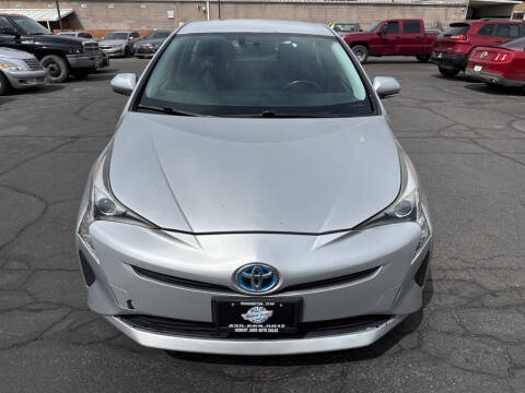 2016 Toyota Prius Three