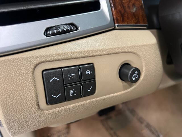 2008 Cadillac SRX V8