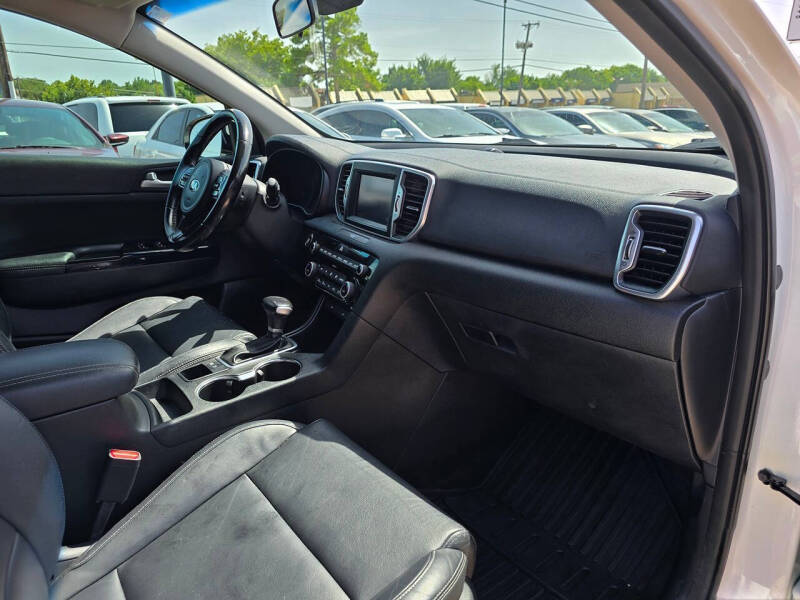 2018 Kia Sportage EX