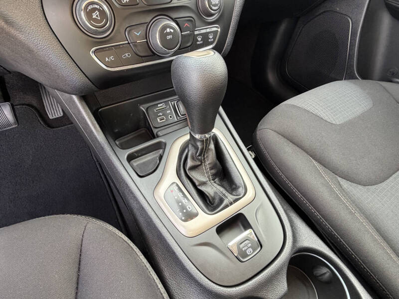 2017 Jeep Cherokee Latitude