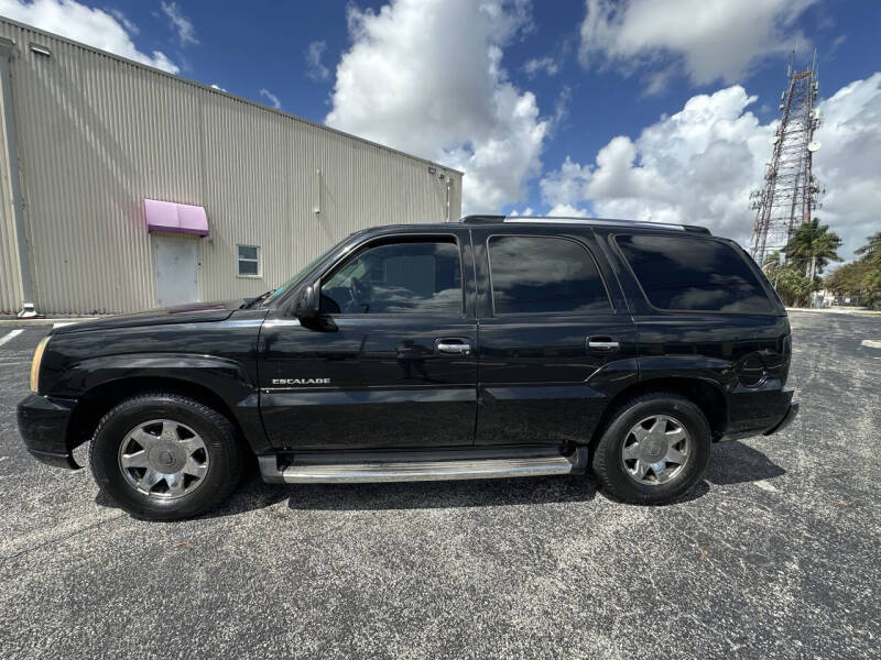 2003 Cadillac Escalade
