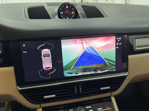 2023 Porsche Cayenne