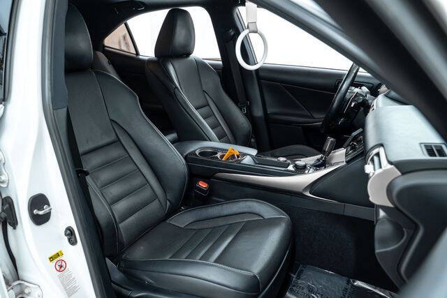 2016 Lexus IS 200t