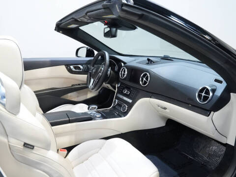 2015 Mercedes-Benz SL-Class SL 63 AMG