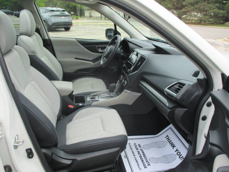 2023 Subaru Forester Premium