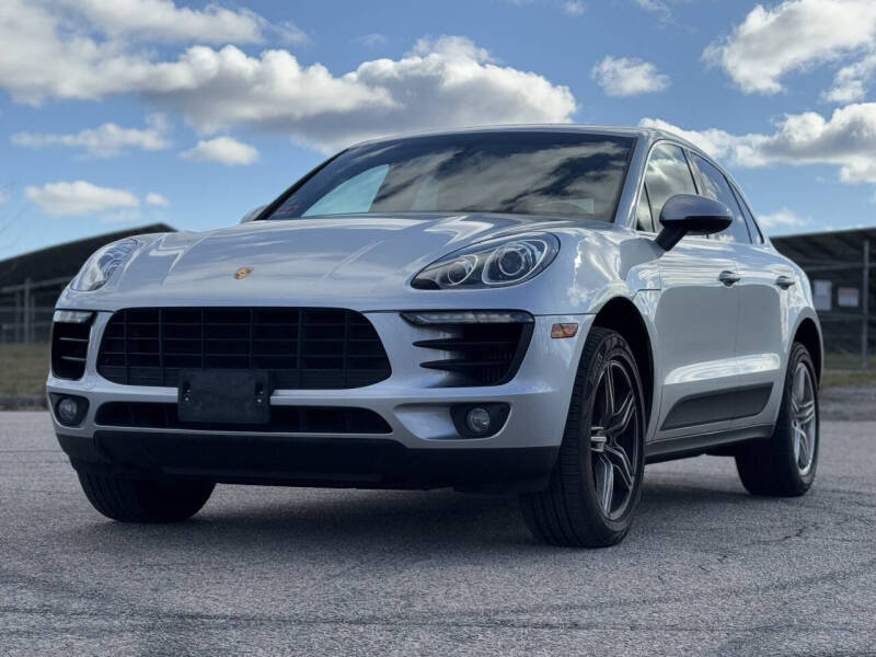 2015 Porsche Macan S's photo