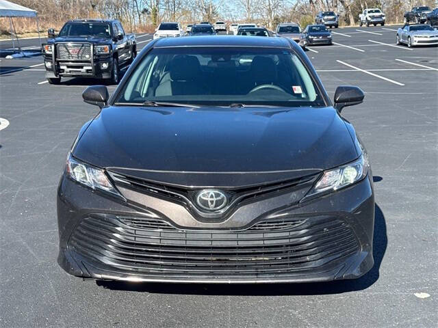 Used 2019 Toyota Camry LE with VIN 4T1B11HK3KU846115 for sale in Columbia, TN