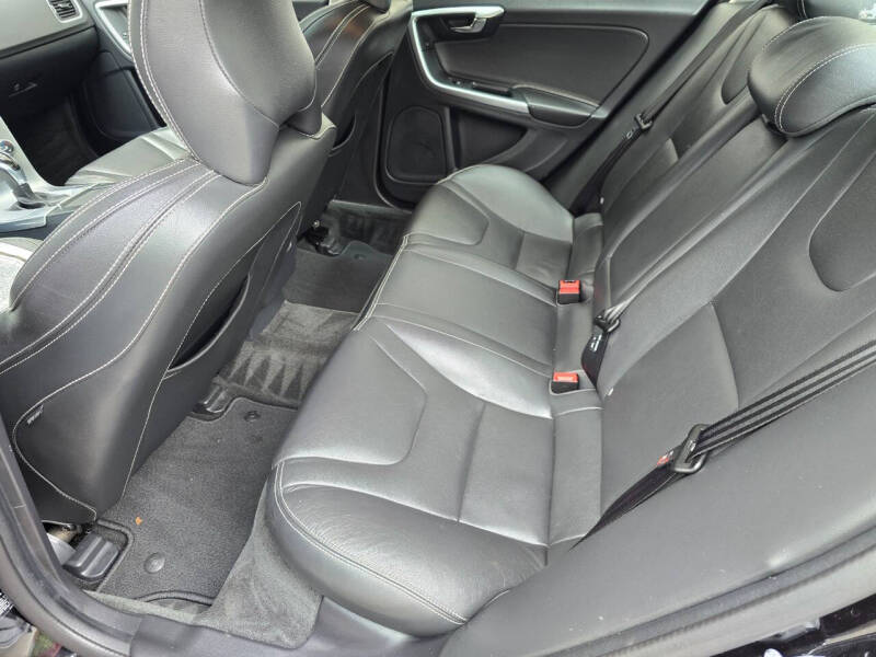 2017 Volvo S60 T5 Dynamic