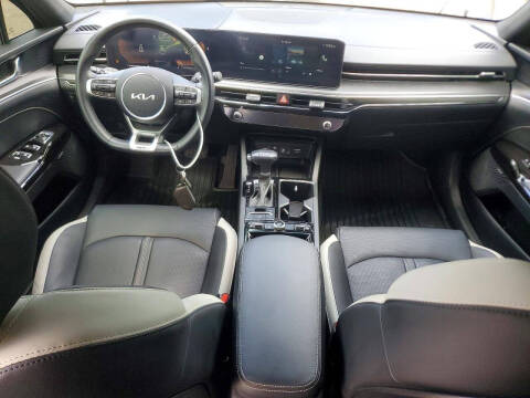 2025 Kia K5