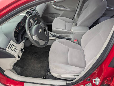 2011 Toyota Corolla LE