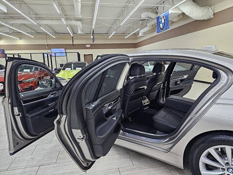 2017 BMW 7 Series 740i