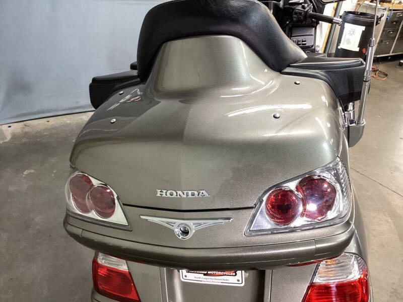 2008 Honda Gold Wing® Airbag