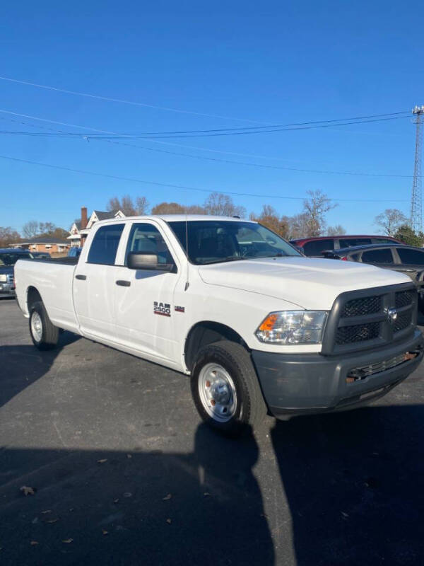 2018 RAM Ram 2500 Pickup Tradesman photo 2