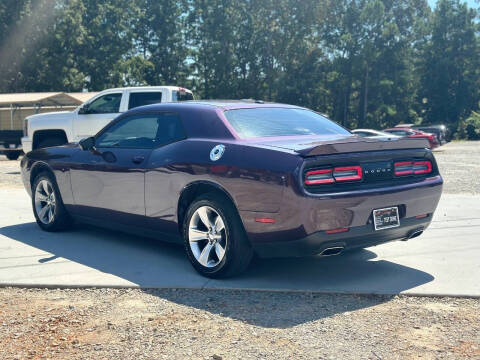 2020 Dodge Challenger SXT