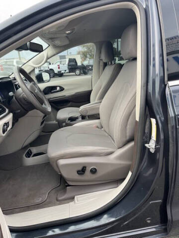 2020 Chrysler Pacifica Touring