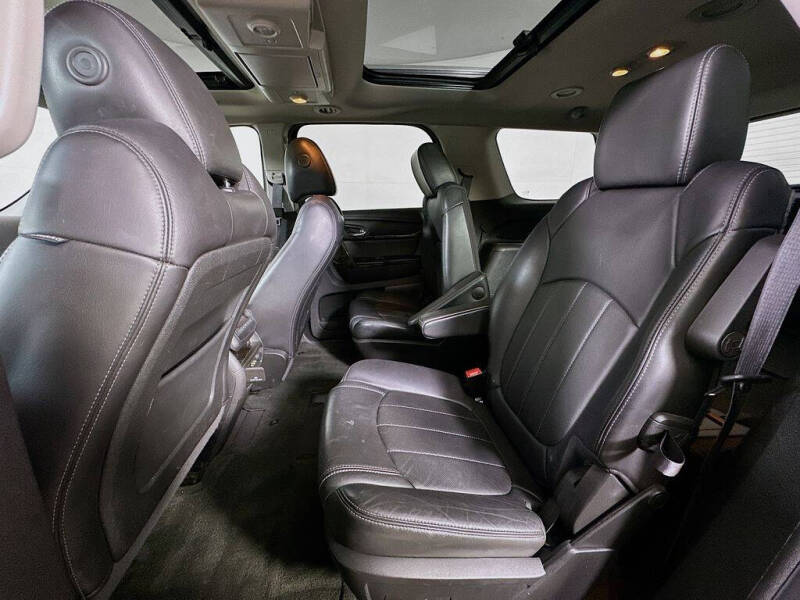 2013 GMC Acadia Denali