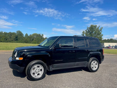 2016 Jeep Patriot for sale at LAMB MOTORS INC in Hamilton AL