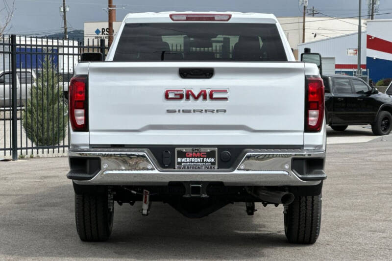 2024 GMC Sierra 2500HD