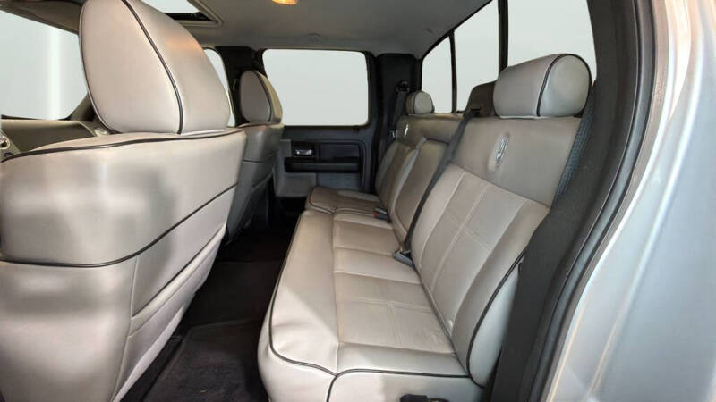 2008 Lincoln Mark LT