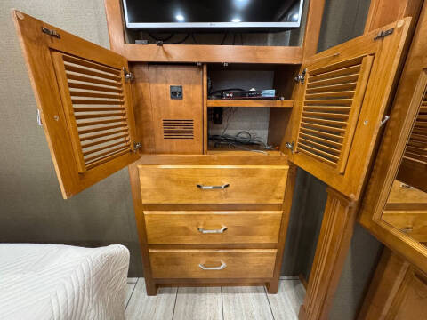 2018 Tiffin Allegro Open Road