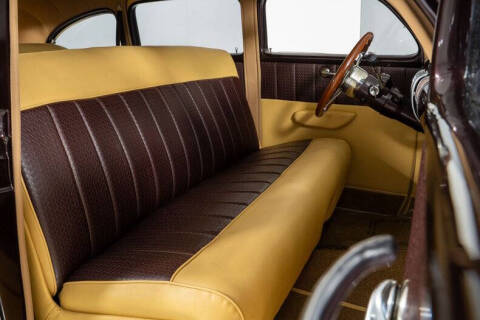 1940 Lincoln Zephyr