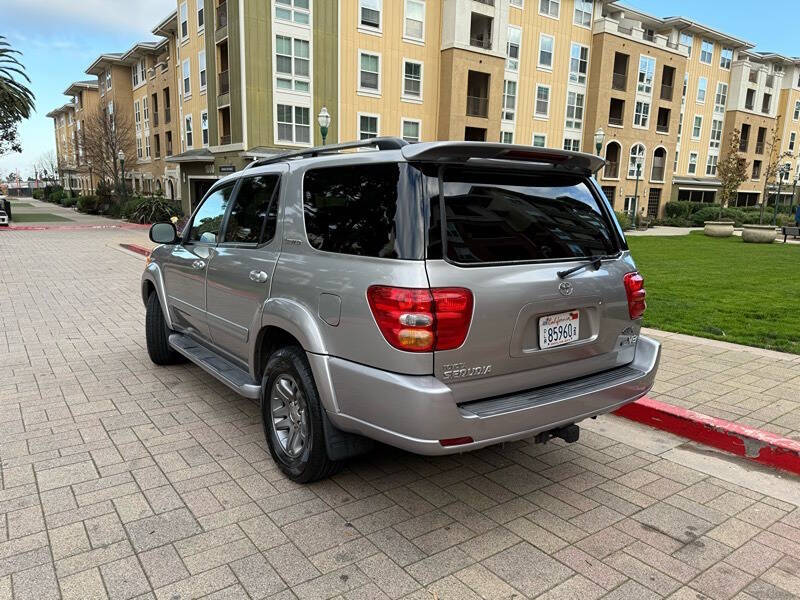 2004 Toyota Sequoia Limited