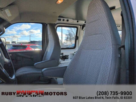 2016 Chevrolet Express 2500