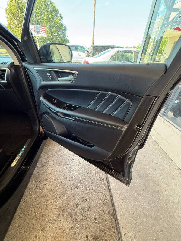 2017 Ford Edge Sport