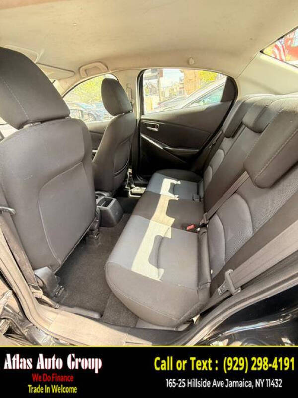 2017 Toyota Yaris iA