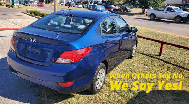 2017 Hyundai ACCENT for sale at DURANGO AUTO CENTER LLC in Tulsa, OK