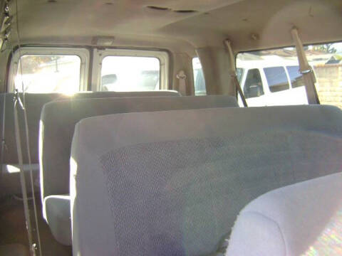 2002 Ford E-Series E-350 SD XL