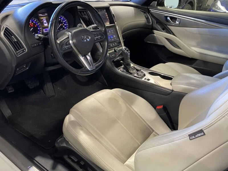 2018 Infiniti Q60 3.0T Luxe