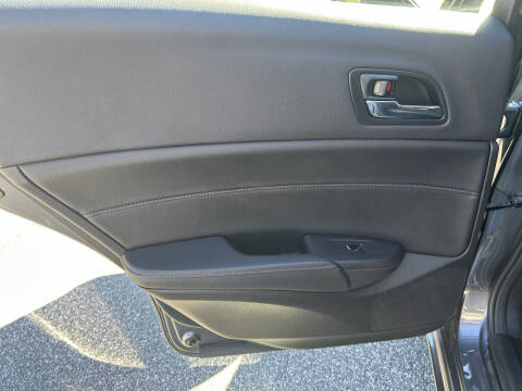 2013 Acura ILX 2.0L w/Tech