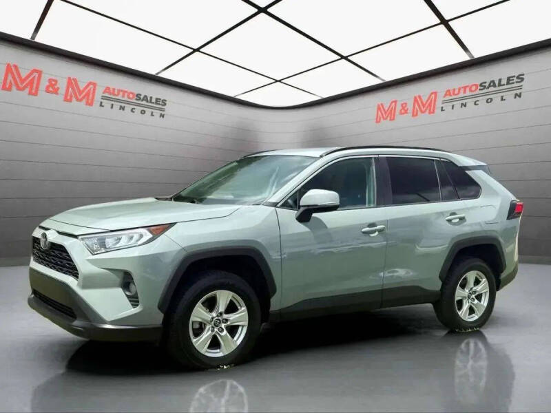 2020 Toyota RAV4 XLE